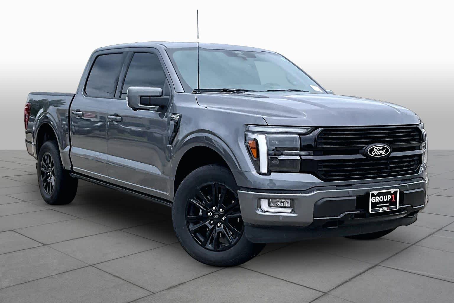 Used 2024 Carbonized Gray Metallic Ford Platinum image 3