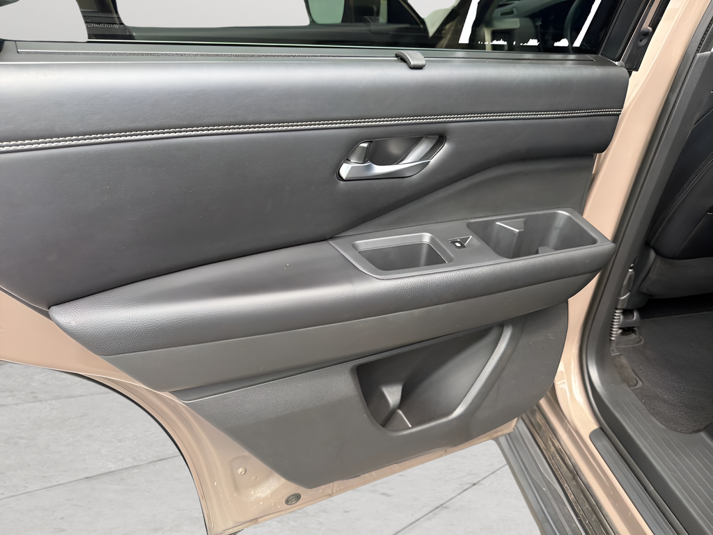 Certified Used 2023 Beige Nissan Platinum image 20