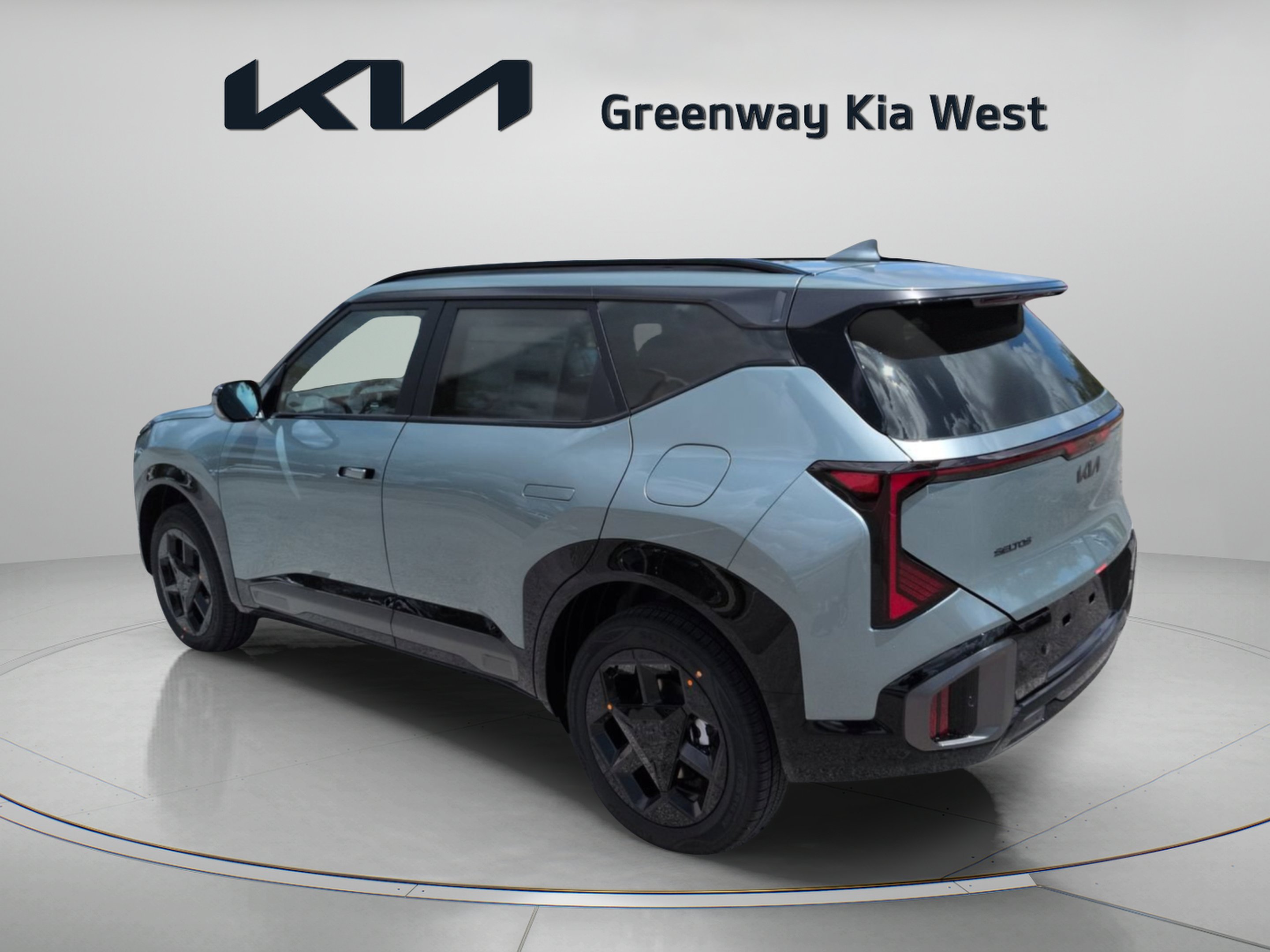 New 2027 Iceberg Green Kia X-Line S image 5