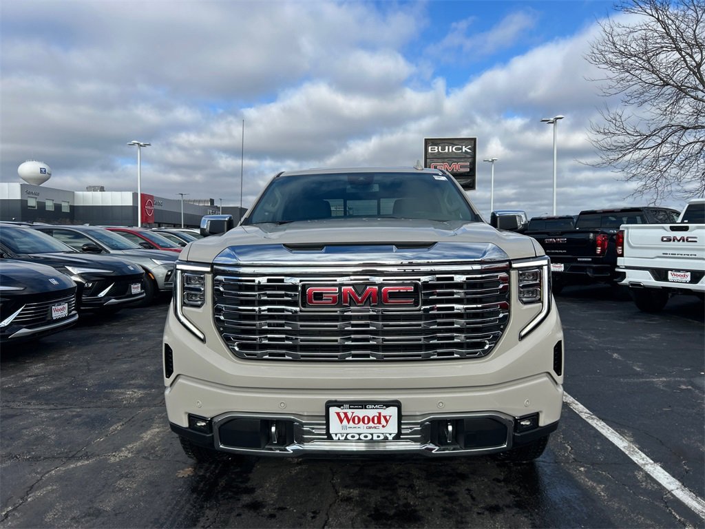 2026 GMC SIERRA - Image 2