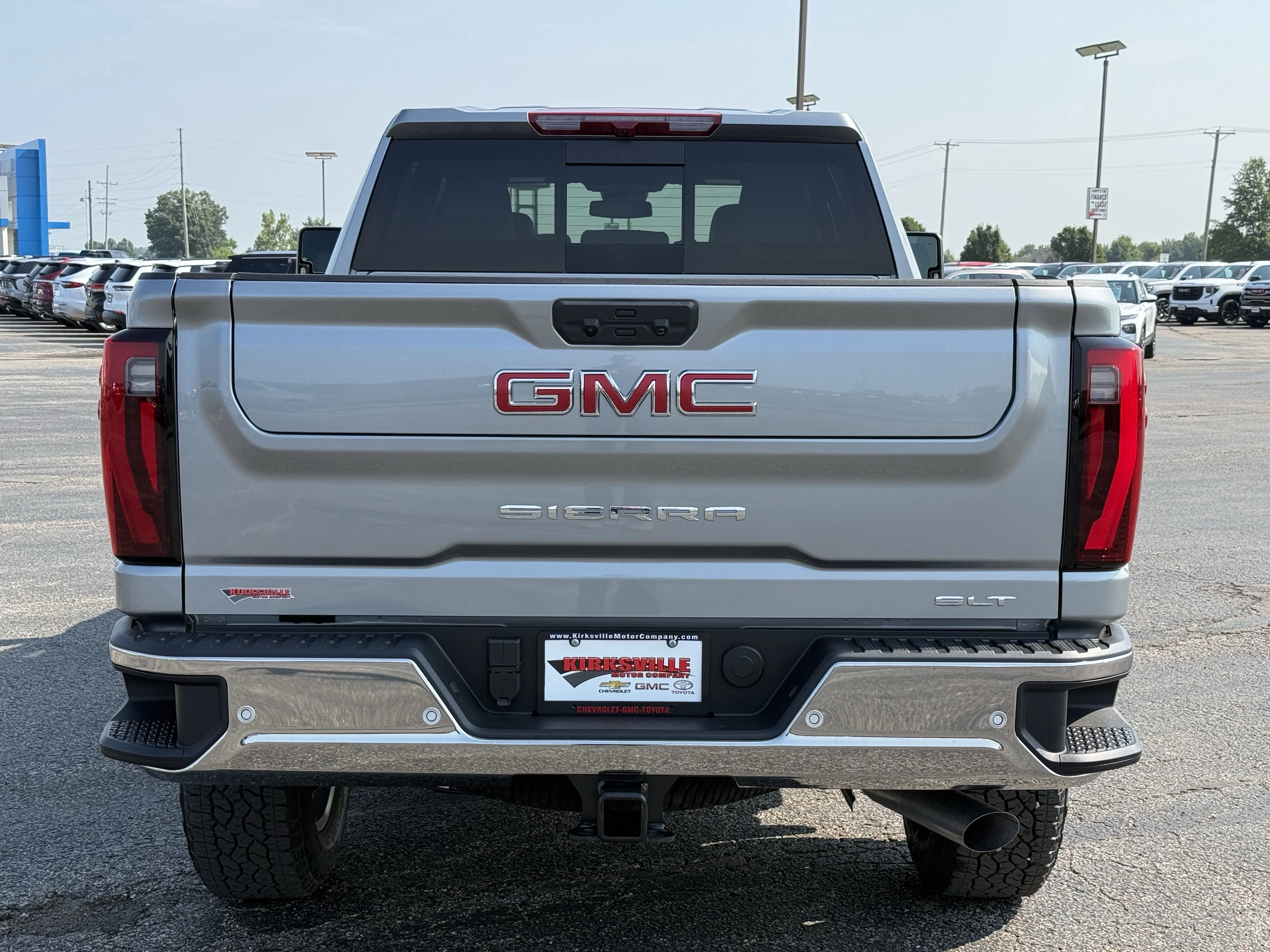 2026 GMC Sierra 2500HD SLT - Photo 6