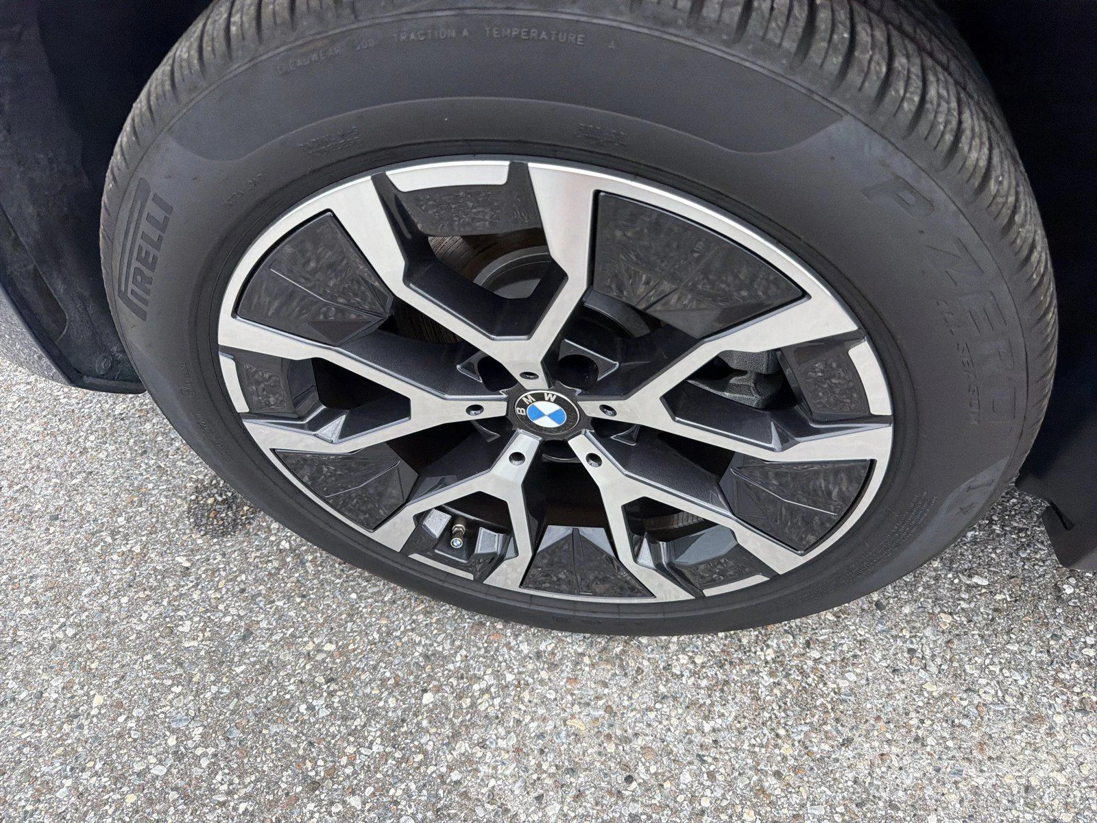 New 2026 Arctic Race Blue metallic BMW 30 xDrive image 10