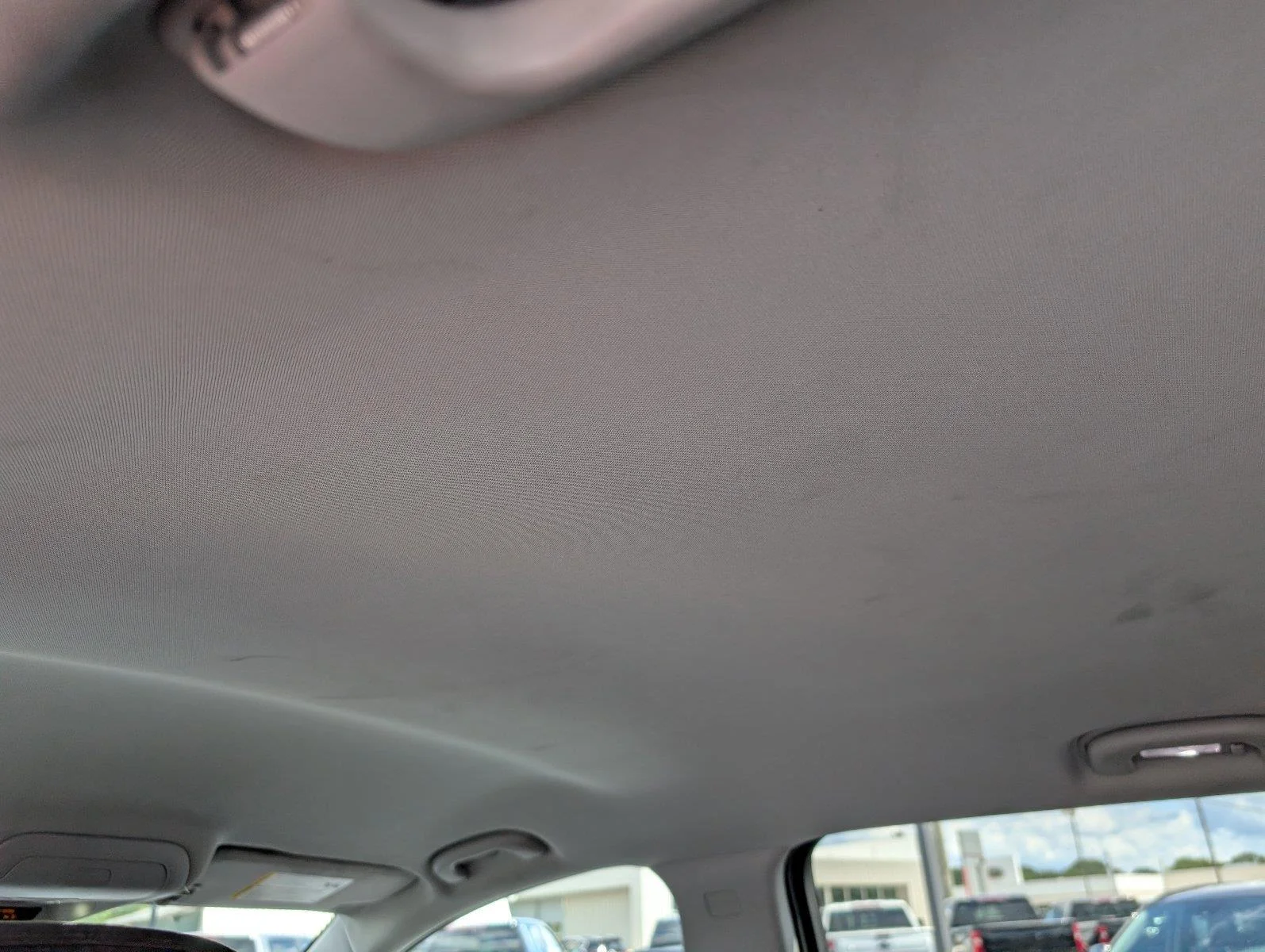 Used 2024 Downpour Metallic GMC SLE image 30