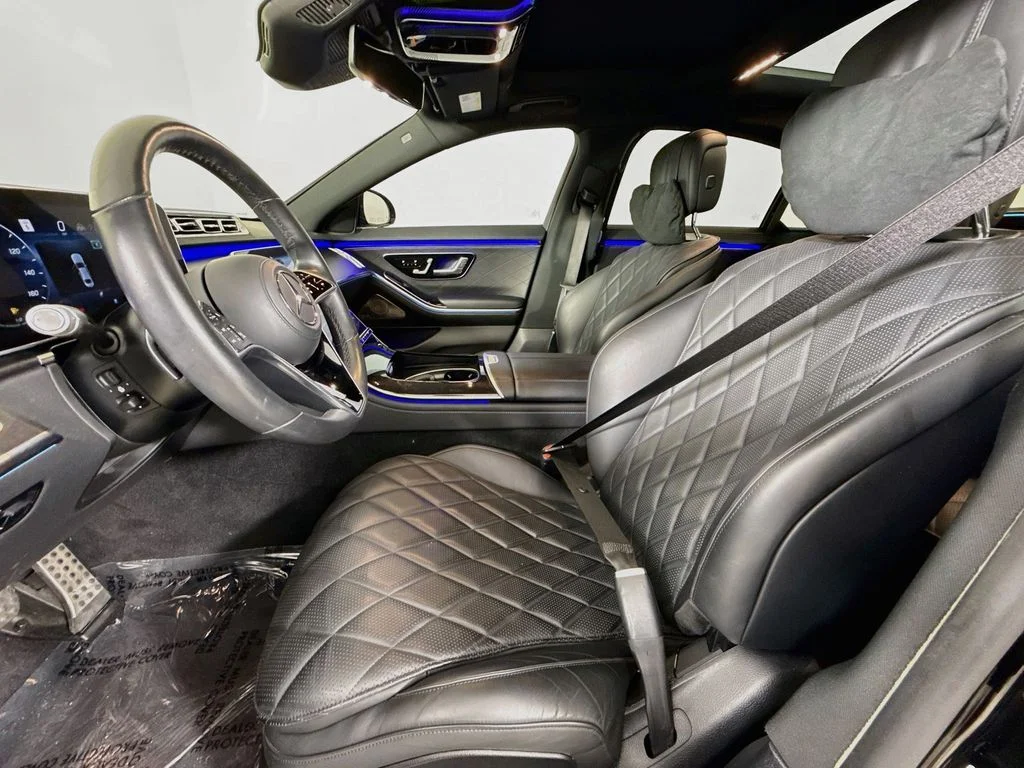 Used 2023 Black Mercedes-Benz S 580 image 21
