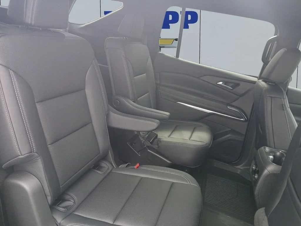 New 2026 Summit White Chevrolet LT image 18