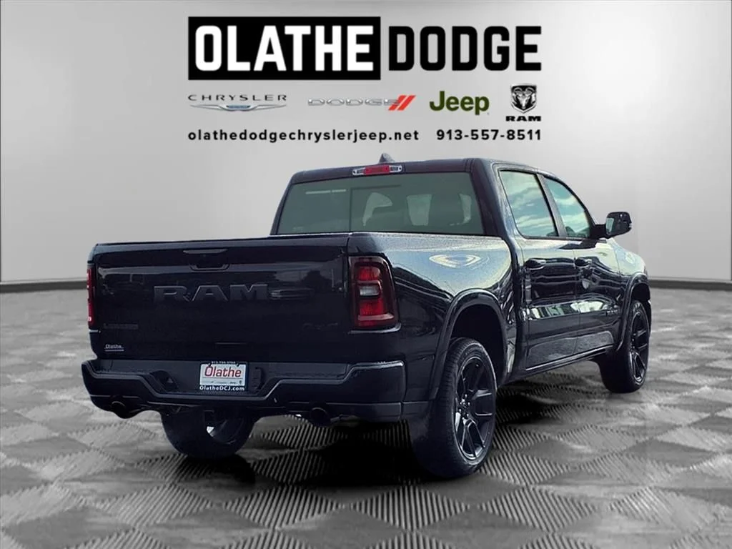 New 2026 Diamond Black Crystal Pearl-Coat Exterior Paint RAM Laramie image 24