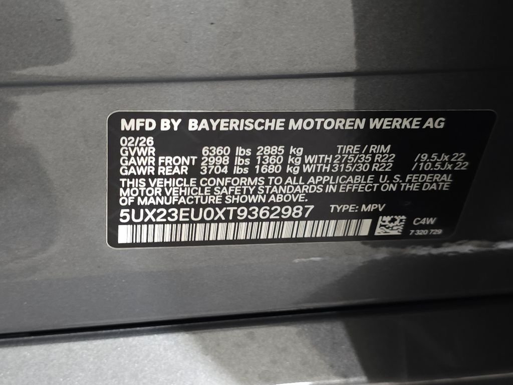Used 2026 Skyscraper Grey Metallic BMW xDrive40i image 34