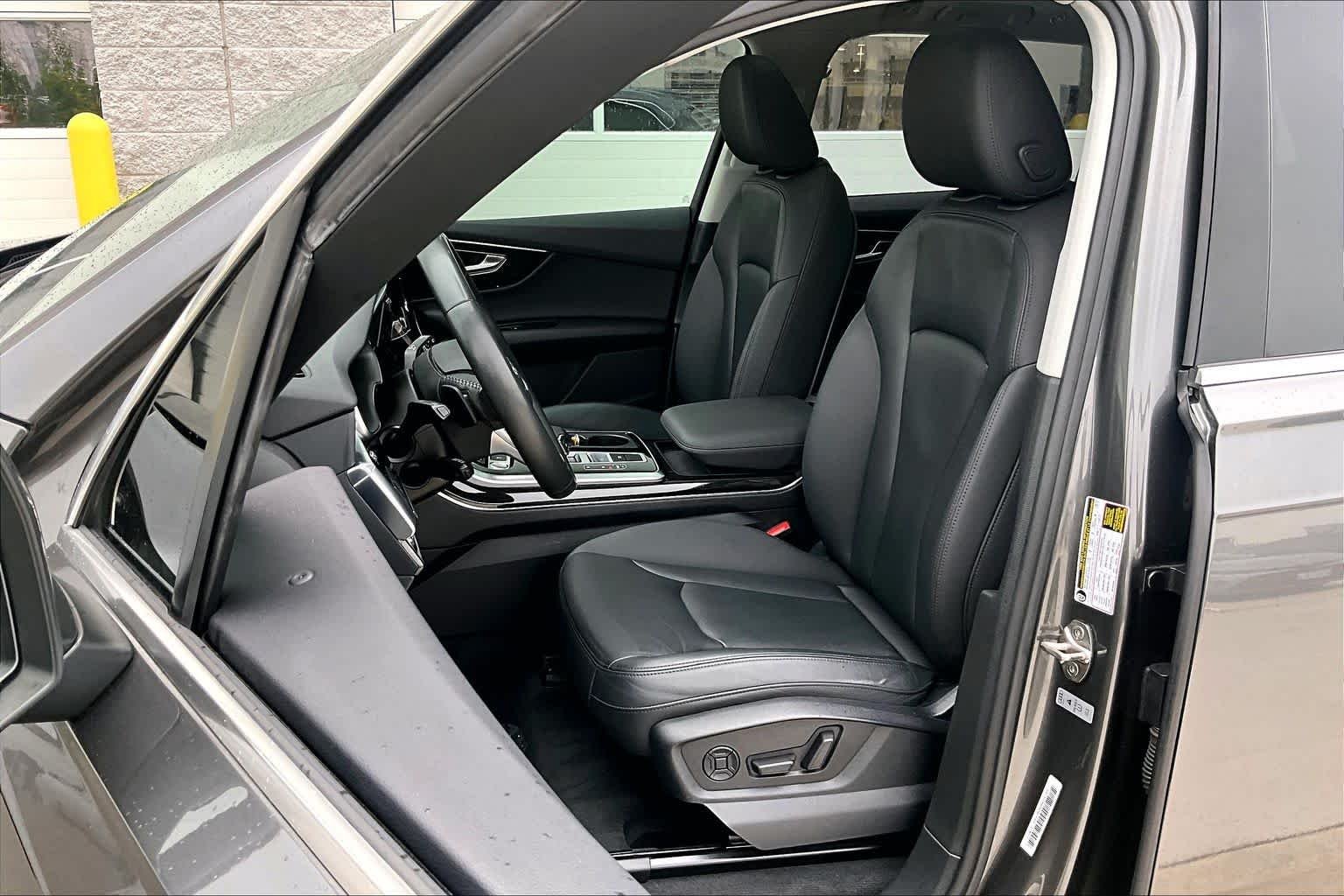 Used 2020 Samurai Gray Metallic Audi Premium Plus image 9
