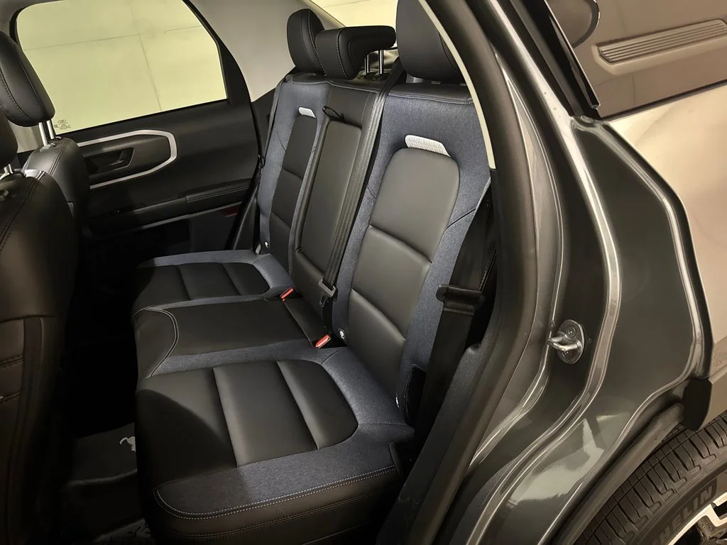 Certified Used 2025 Gray Ford Outer Banks image 31