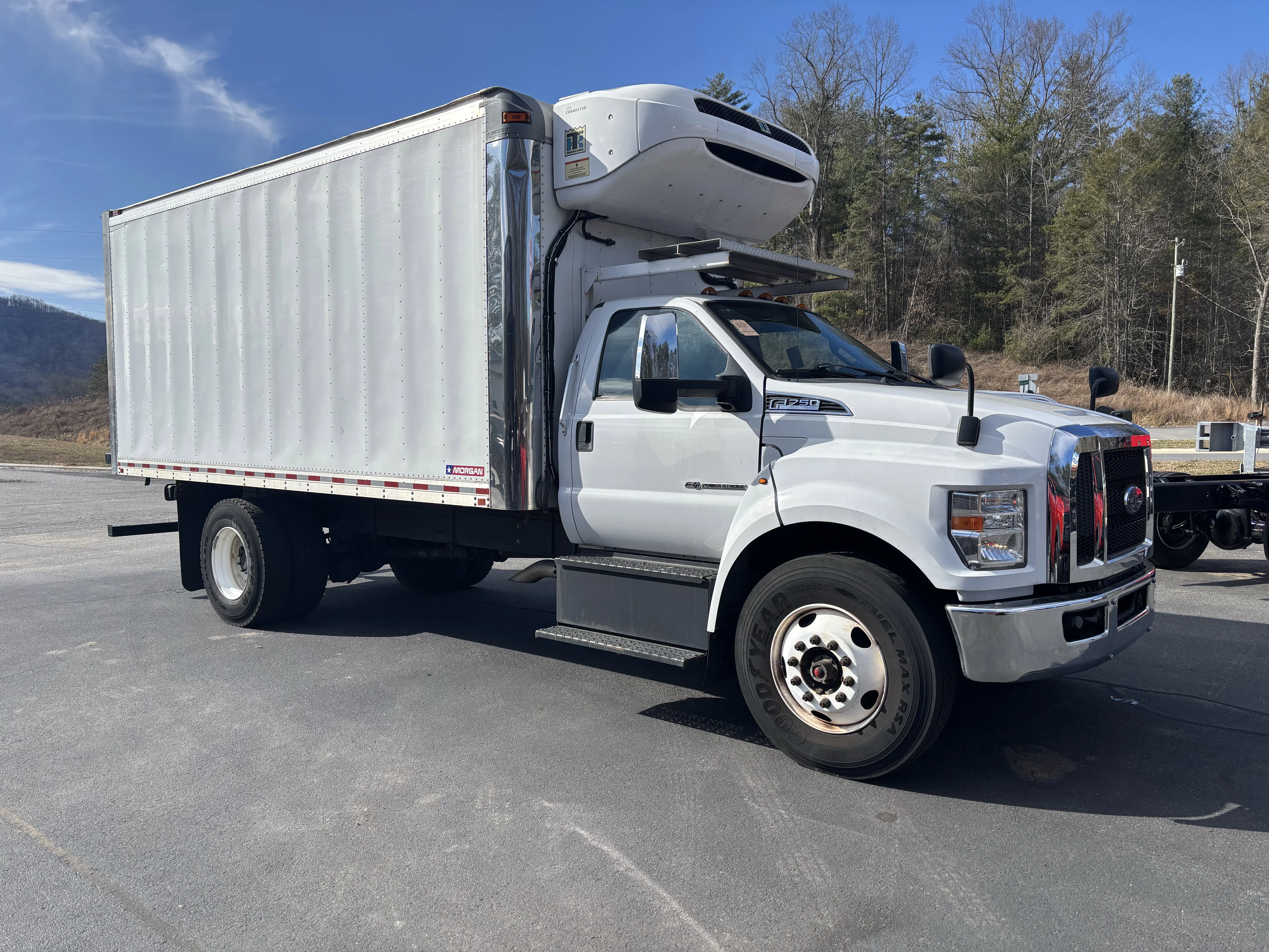 2021 Ford F-750's photo