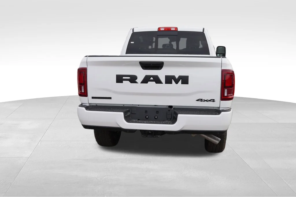 New 2027 Bright White Clear-Coat Exterior Paint RAM Big Horn image 4
