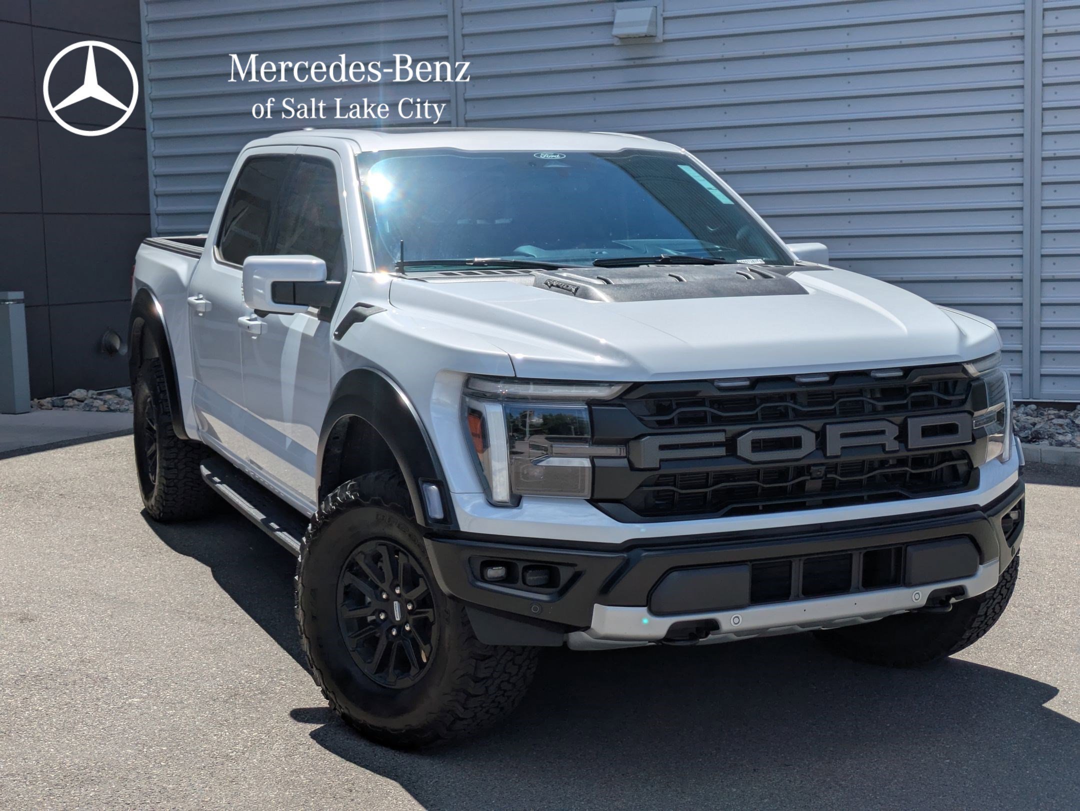 2025 Ford F-150 Raptor 4x4 SuperCrew 5-1/2 Box's photo