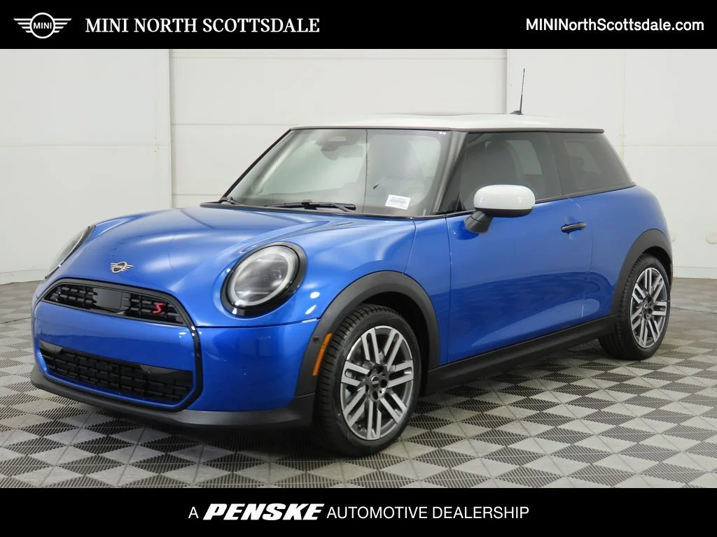 2026 MINI Hardtop Cooper S Signature's photo