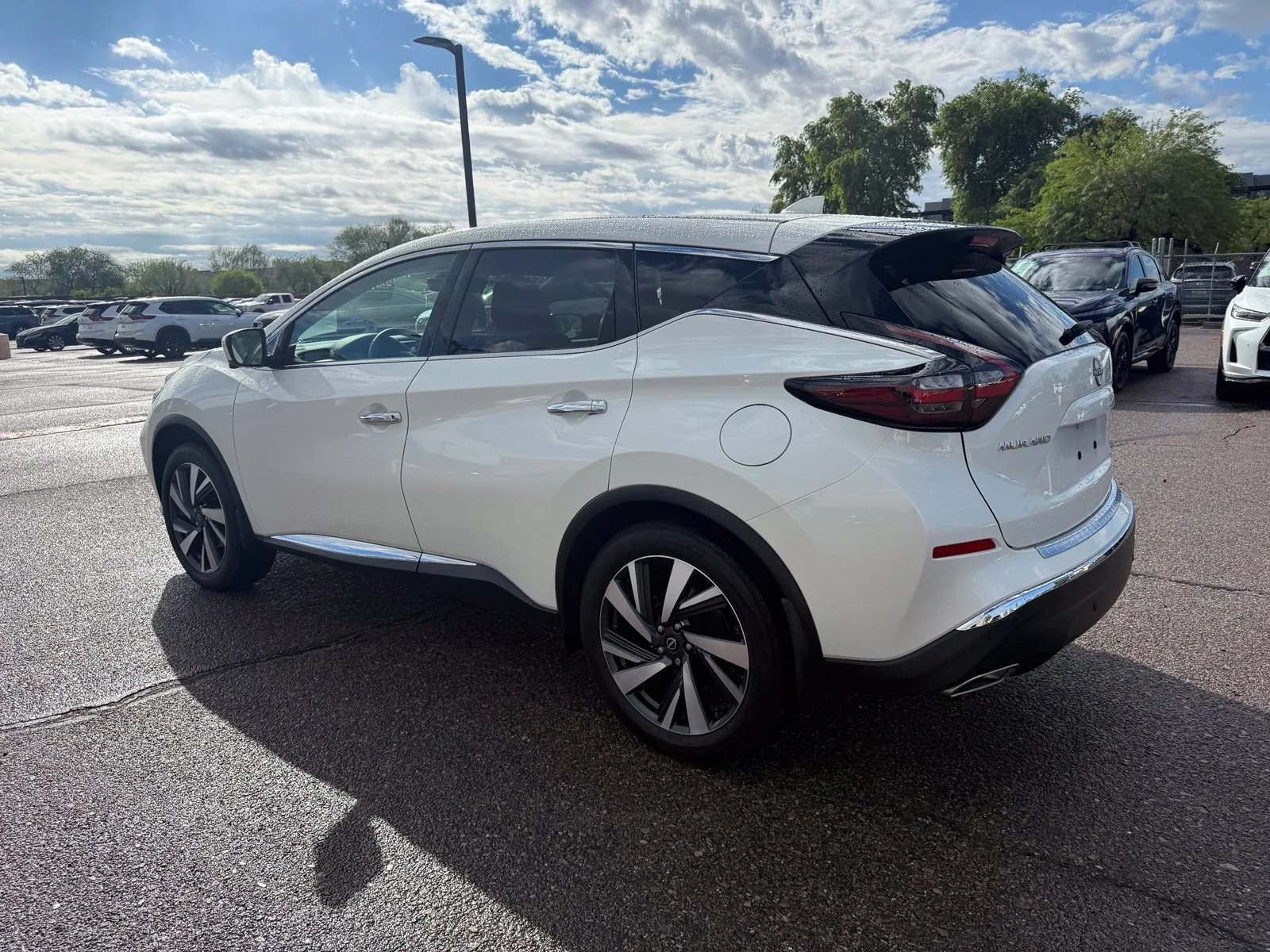 Used 2024 Pearl White Tricoat Nissan SL image 6