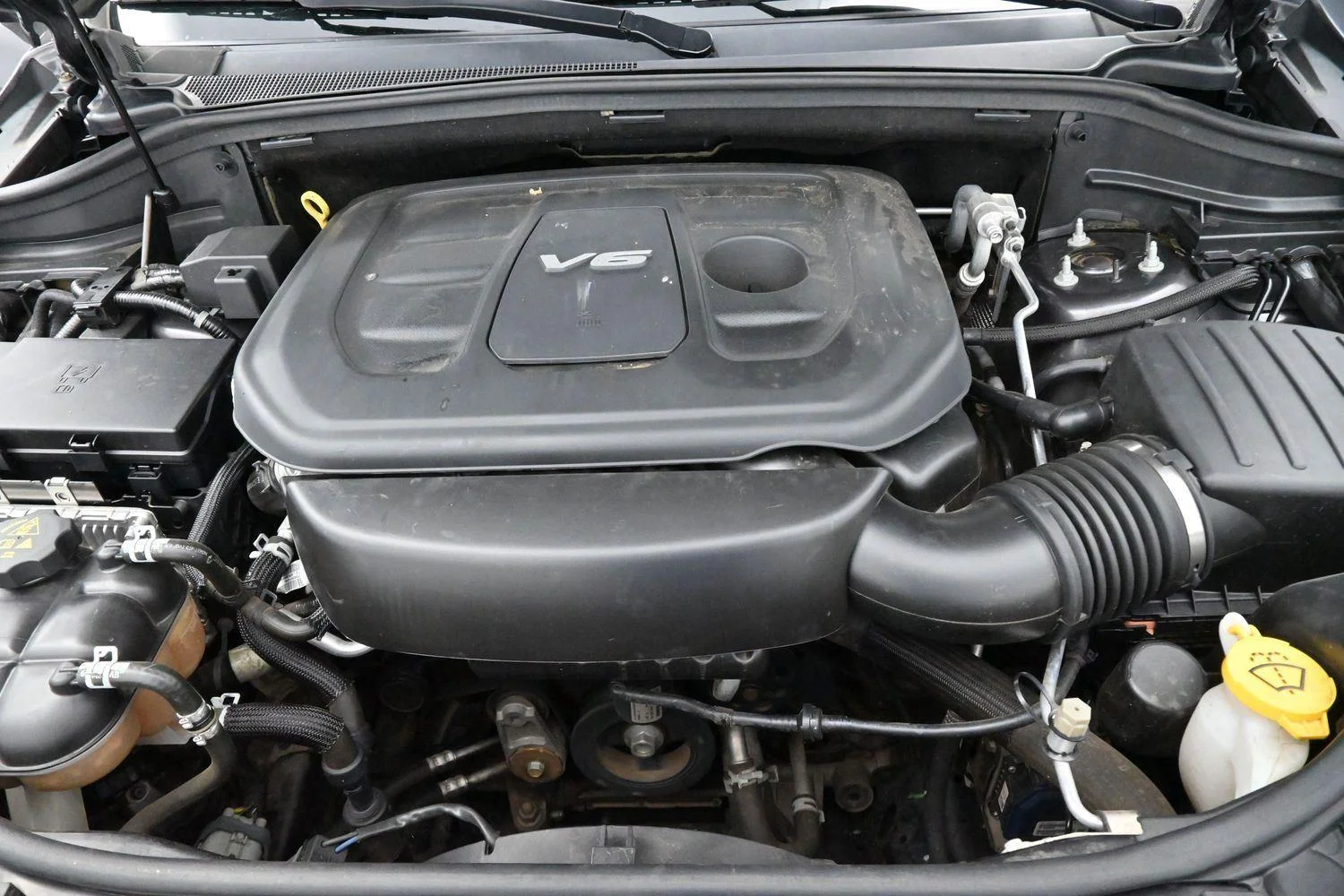Used 2016  Jeep  image 32