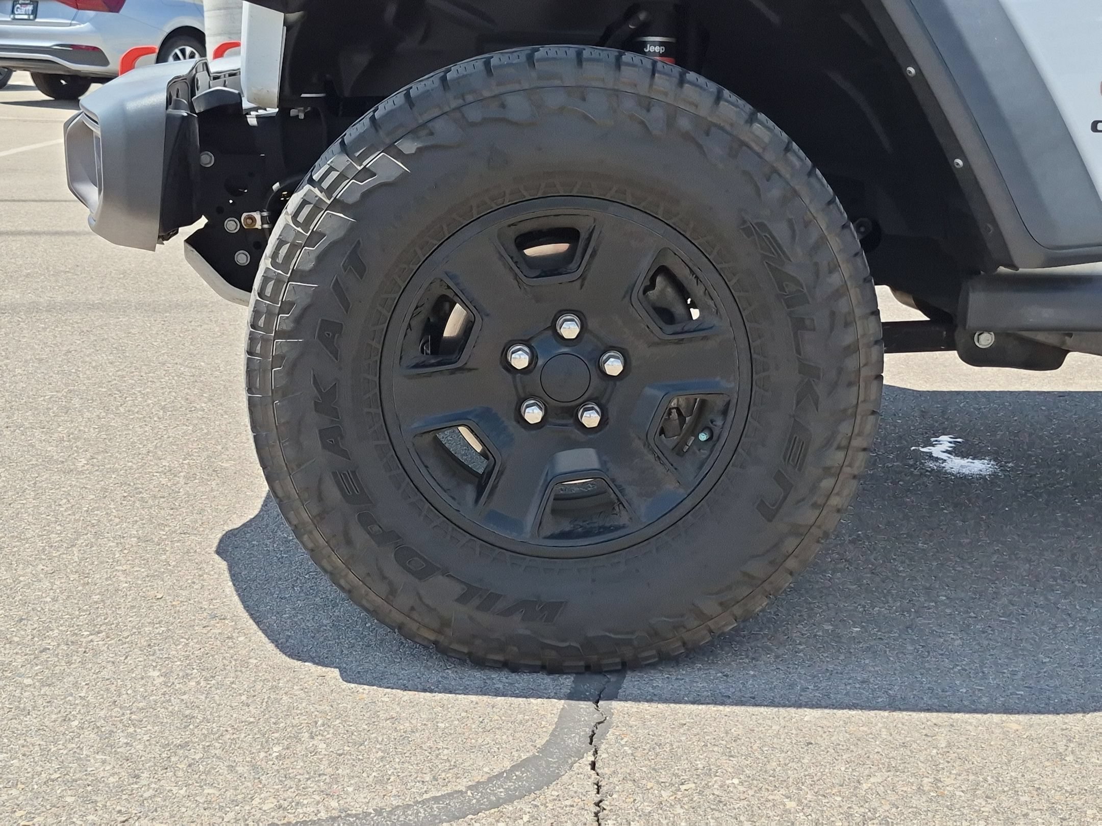 Used 2022 Bright White Clearcoat Jeep Mojave image 11