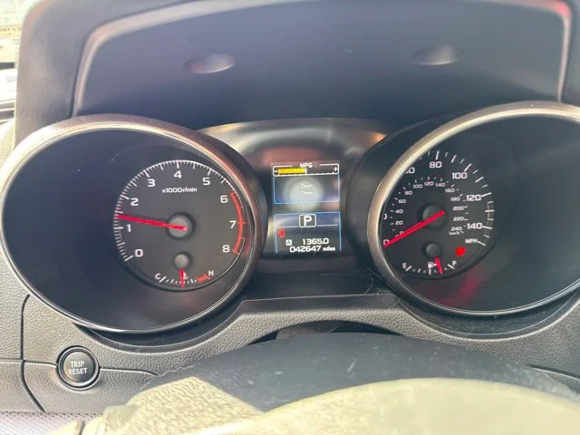 Used 2018 Silver Subaru 2.5i image 13