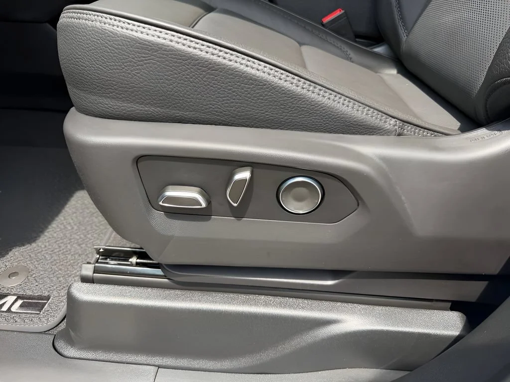New 2026 Glacier White Tricoat GMC Denali image 11