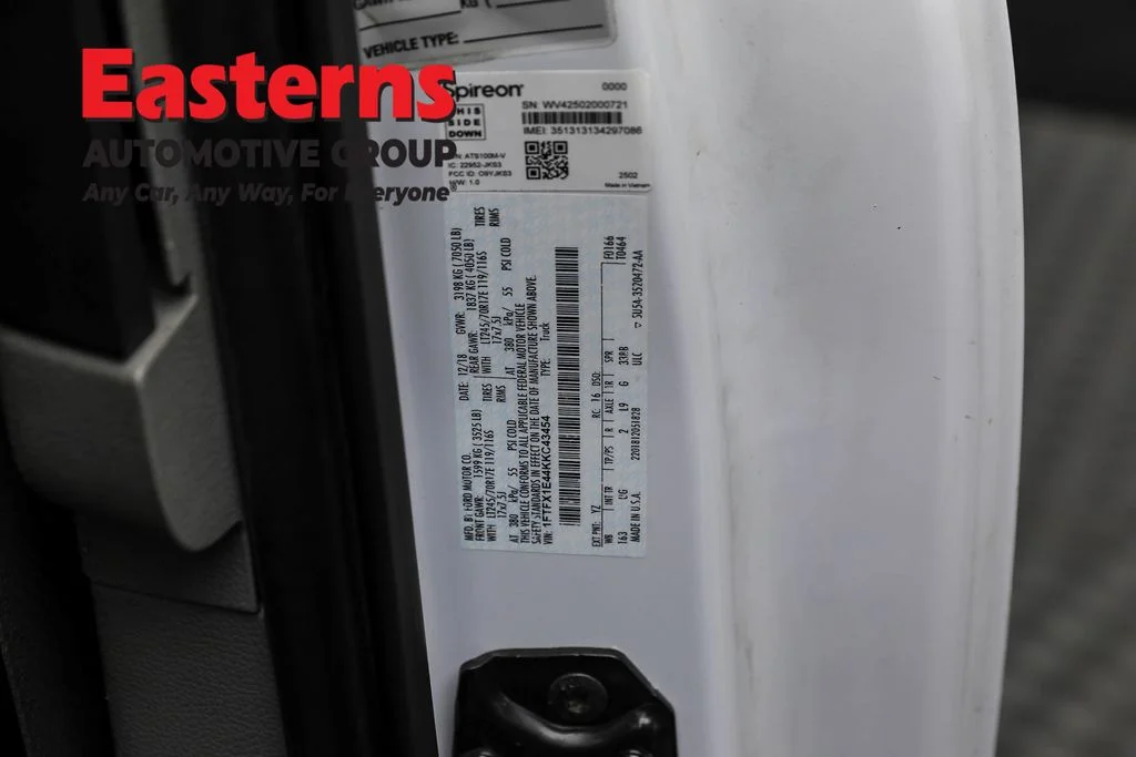 Used 2019 White Ford XLT image 32