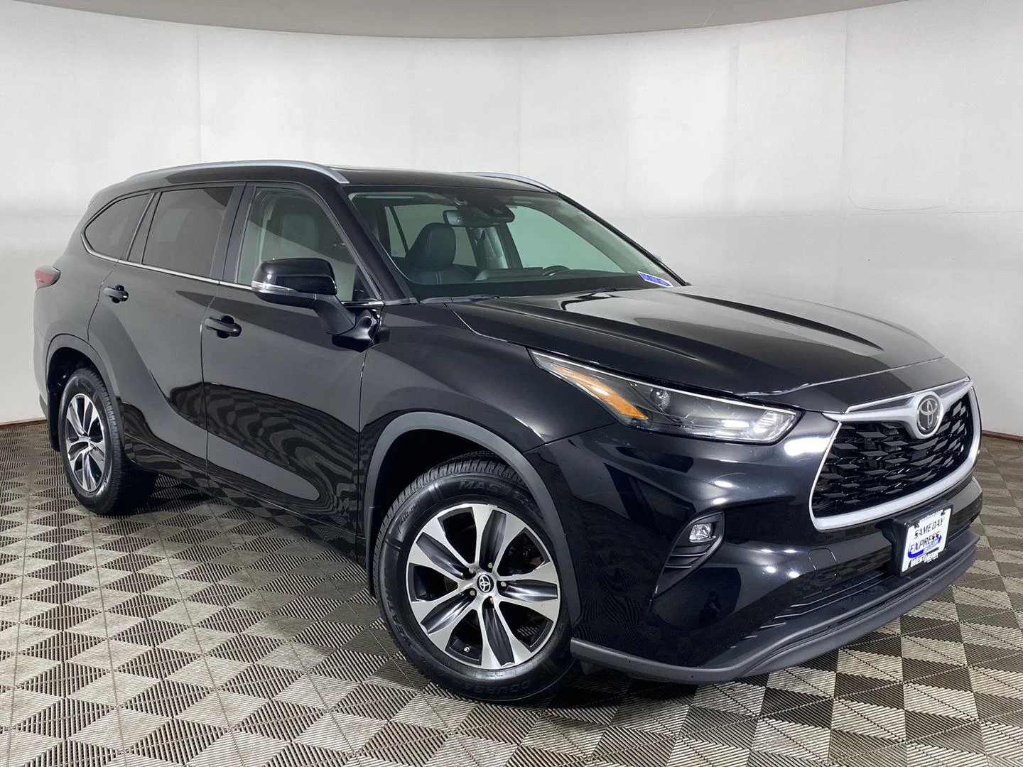 Used 2024 Midnight Black Metallic Toyota XLE image 1