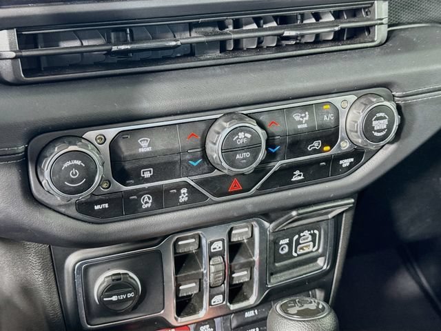 2025 Jeep Wrangler 4-Door Rubicon - Photo 16