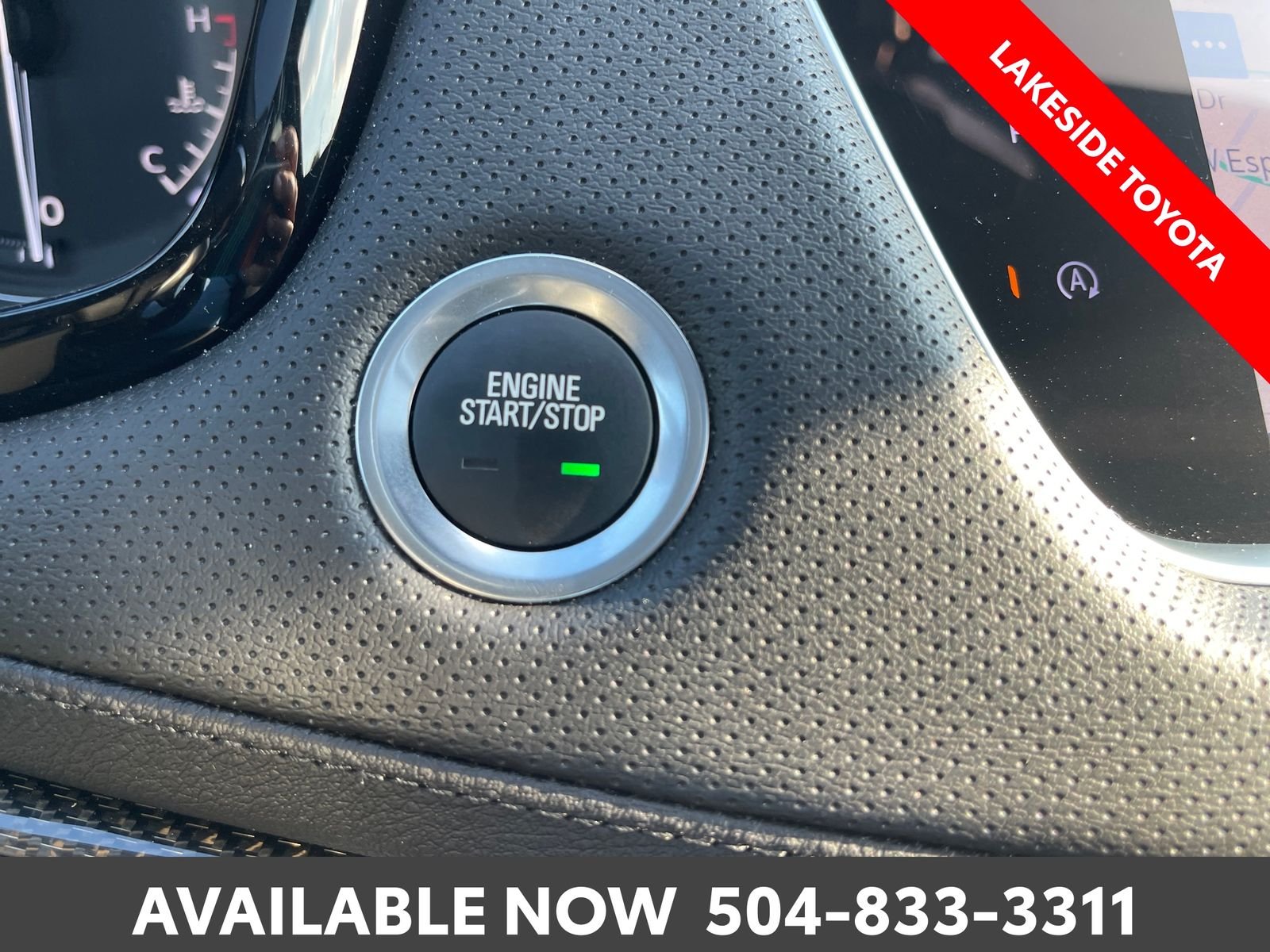 Used 2025 White Cadillac Sport image 35