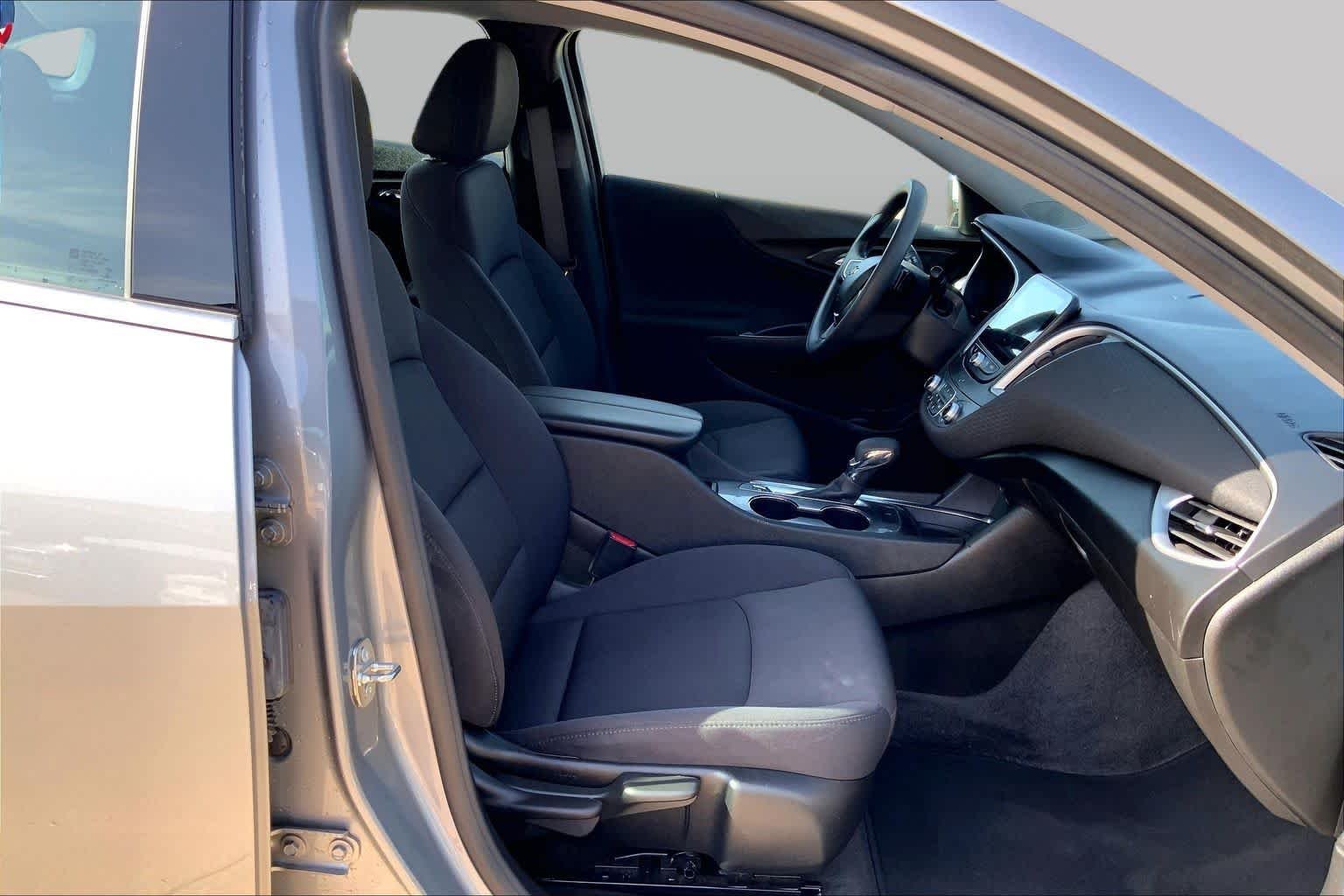 Used 2023 Sterling Gray Metallic Chevrolet LT image 9