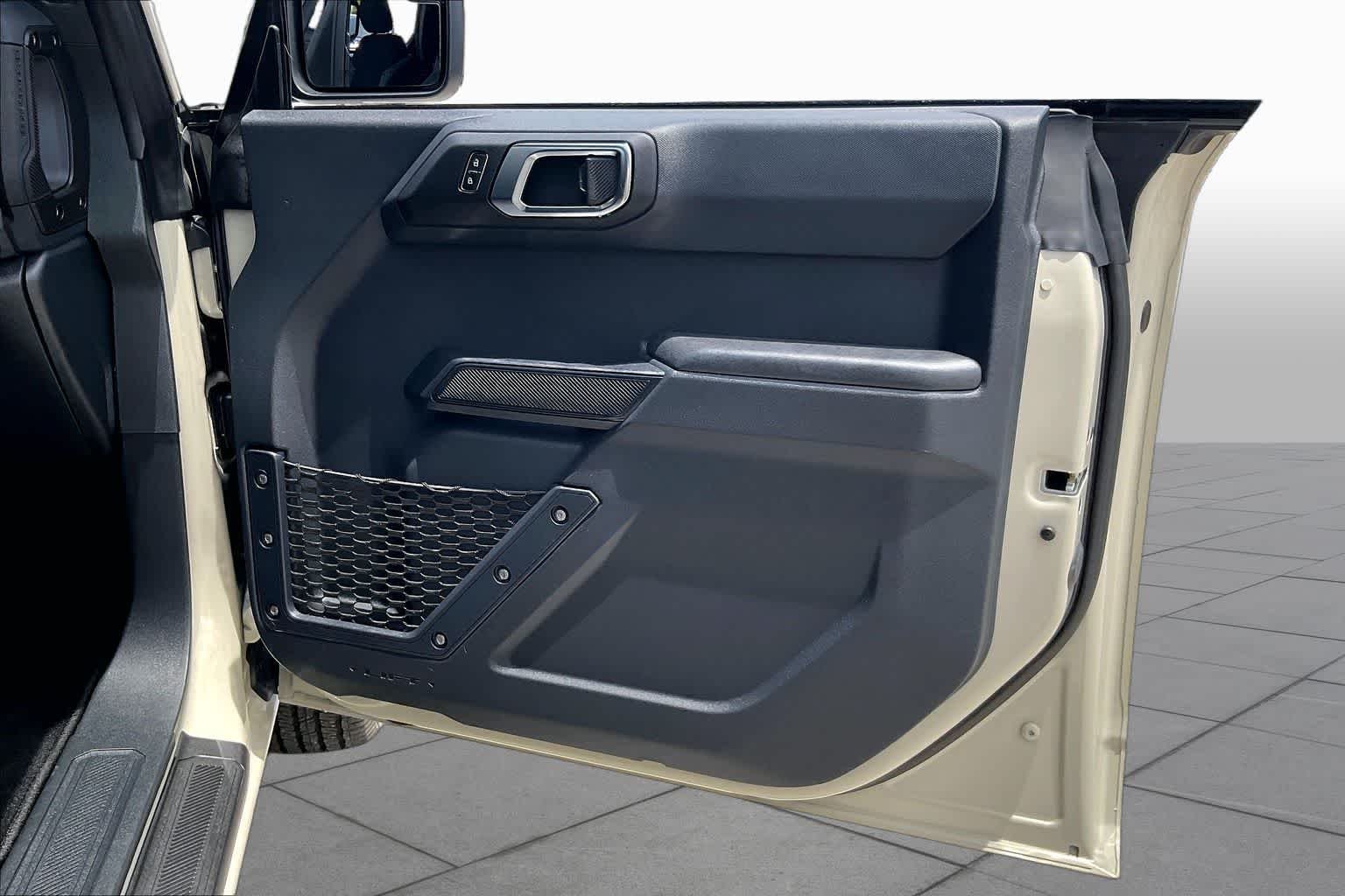 Used 2025 Desert Sand Ford Base image 21