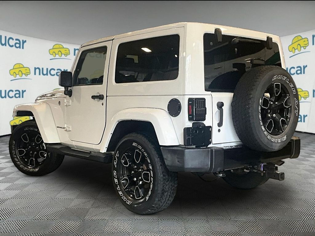 Used 2017 Bright White Clearcoat Jeep Sahara image 4