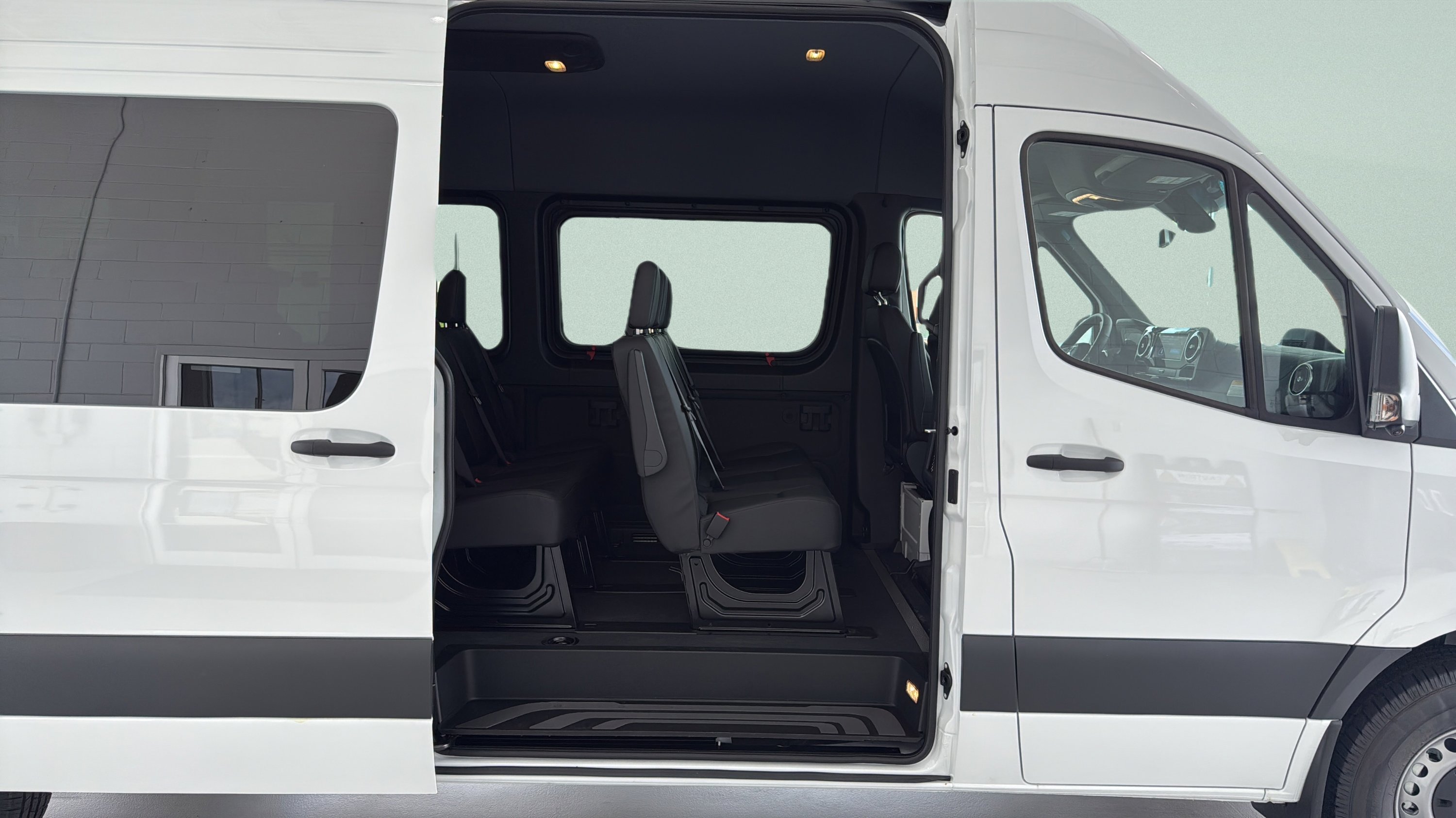 New 2026 Arctic White Mercedes-Benz  image 10