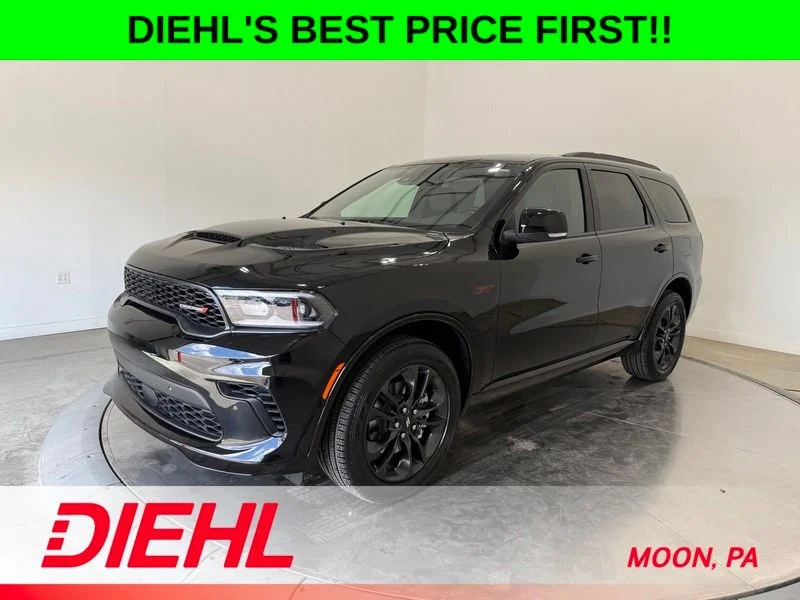 New 2026 Diamond Black Clear-Coat Exterior Paint Dodge GT Plus image 3