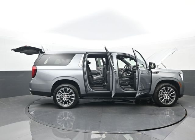 2025 GMC Yukon XL Denali - Photo 33