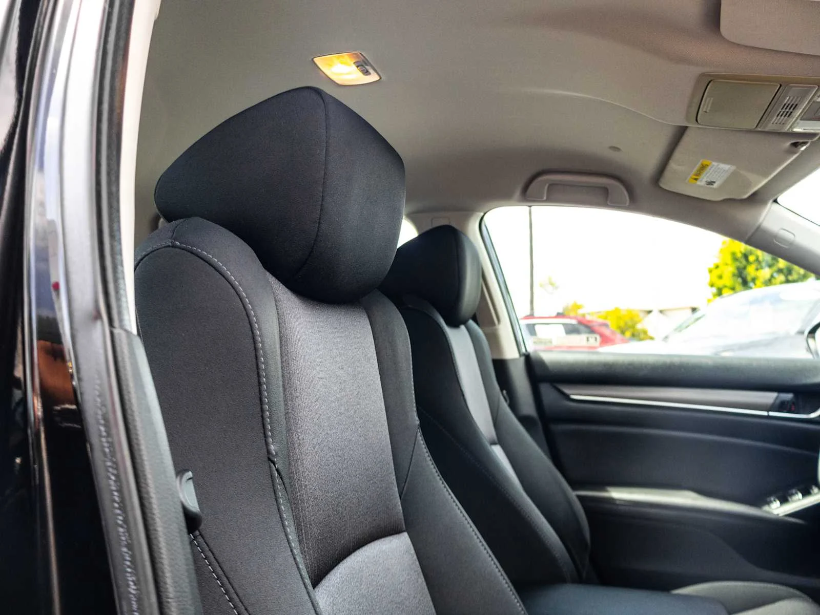 Used 2019 Crystal Black Pearl Honda LX 1.5T image 19