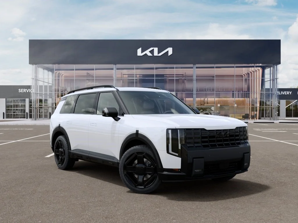 New 2027 Glacial White Kia X-Line EX image 8