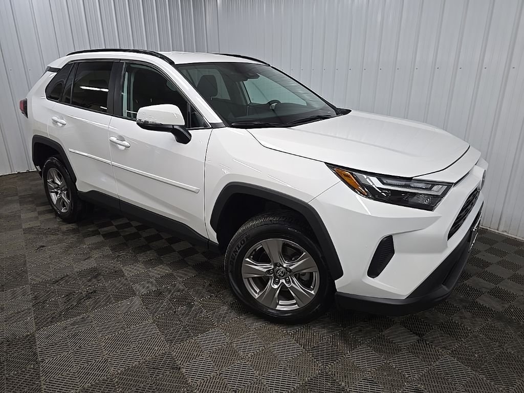 Used 2023 White Toyota XLE image 7