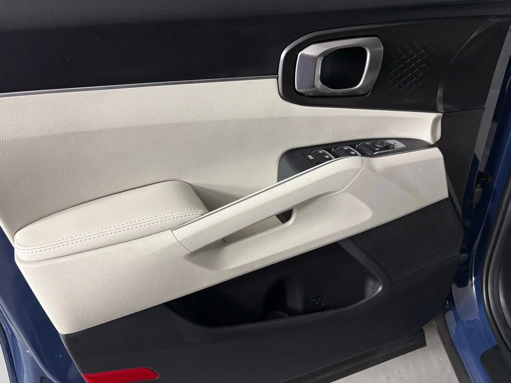 New 2026 Black Kia S image 14