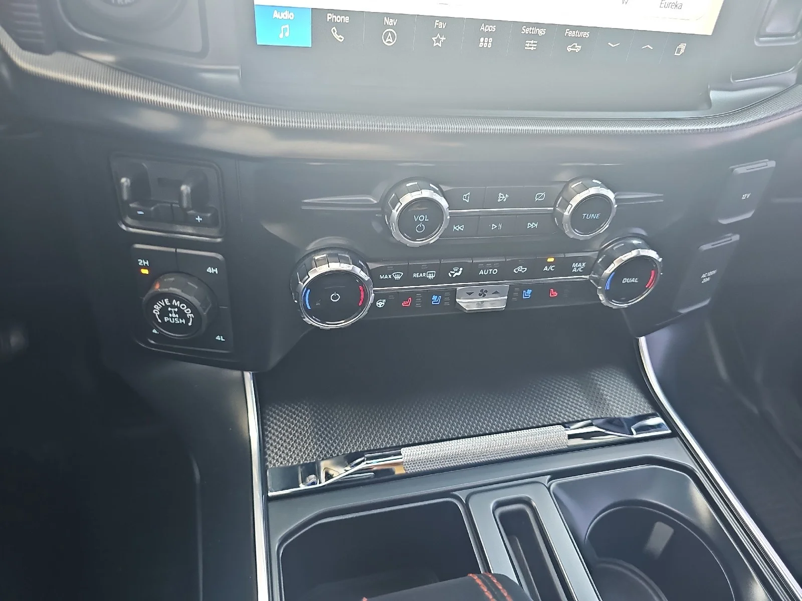 Used 2024  Ford Raptor image 28