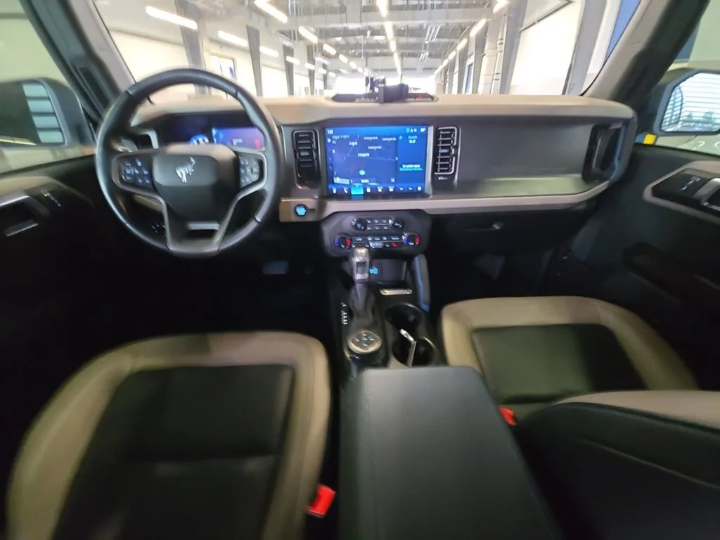 Used 2024 White Ford Wildtrak image 21