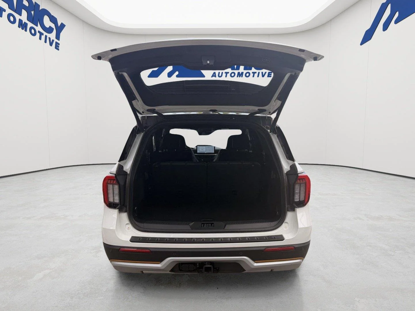 Used 2026 Star White Metallic Tri-Coat Ford Tremor image 4