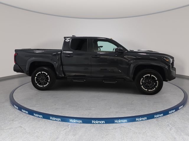 Certified Used 2025  Toyota TRD Sport image 4