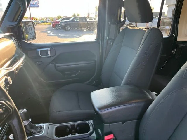 Used 2022 Black Jeep Unlimited Sport S image 9