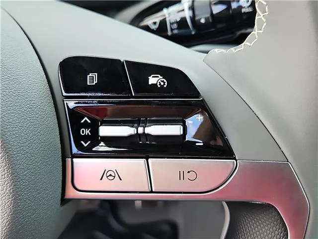 New 2025 Serenity White Hyundai SEL Sport image 19