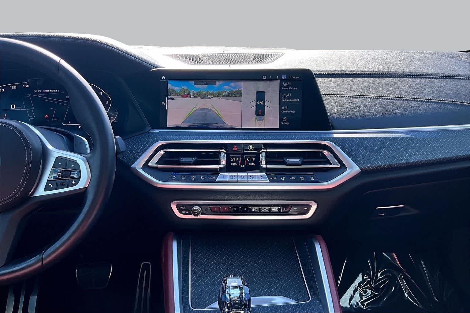 Used 2022 Tanzanite Blue II Metallic BMW M50i image 7