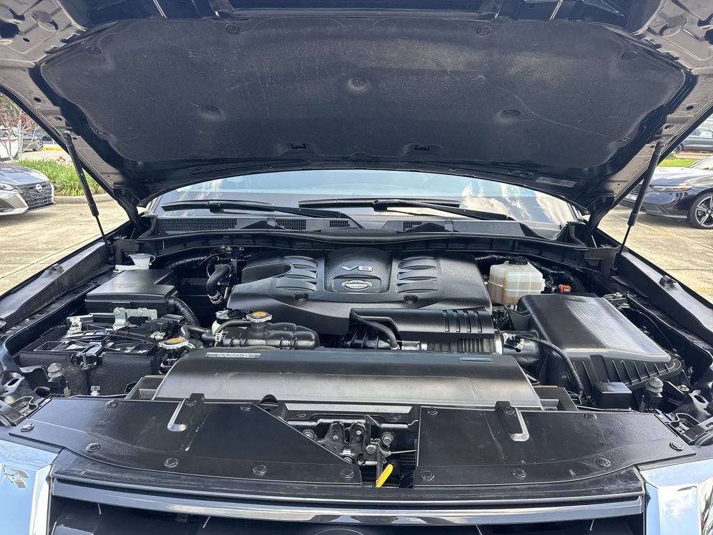 Used 2022 Black Nissan SL image 18