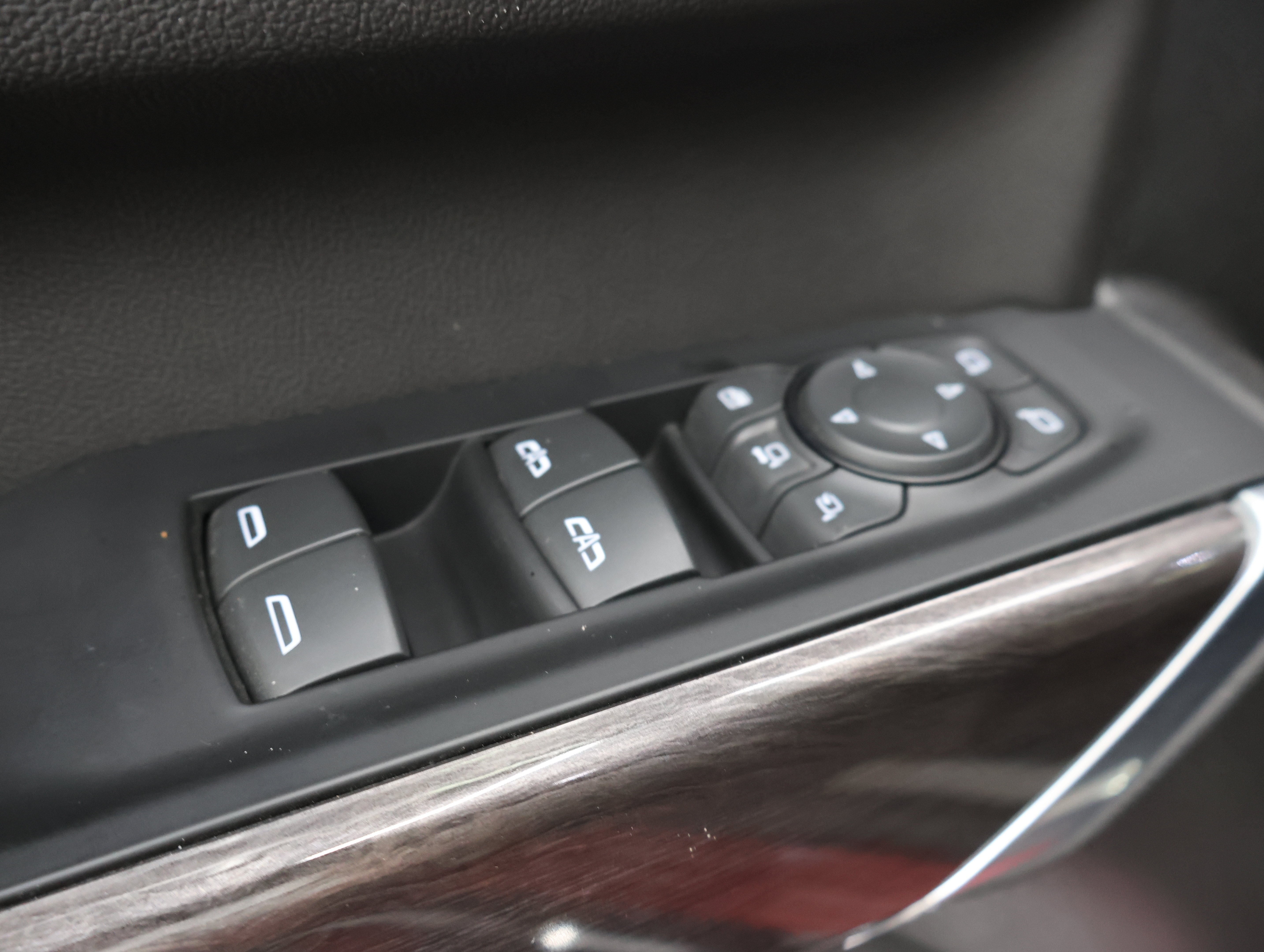 Used 2020 Cajun Red Tintcoat Chevrolet 4x4 Crew Cab LTZ: CREW-LONG-LTZ-6.6L DURAMAX-Z71-4WD- image 43