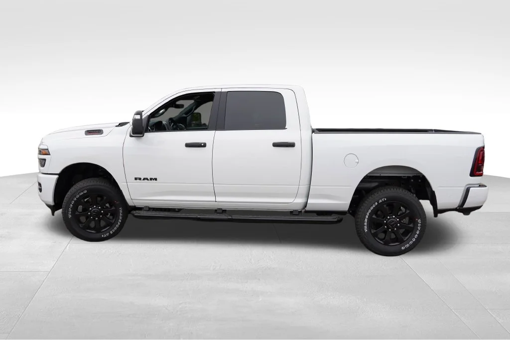 New 2026 Bright White Clear-Coat Exterior Paint RAM Big Horn image 6