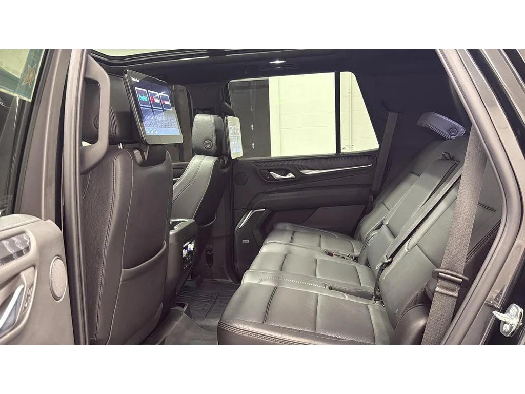 Used 2023 Onyx Black GMC Denali image 33