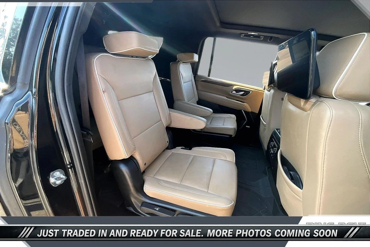 Used 2024 Black Chevrolet Premier image 20