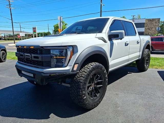 Used 2023 Gray Ford Raptor image 3