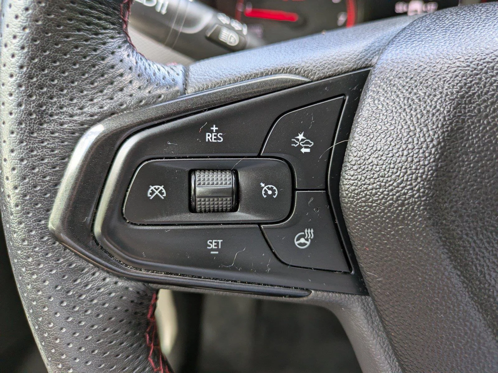Used 2023 Summit White Chevrolet RS image 24